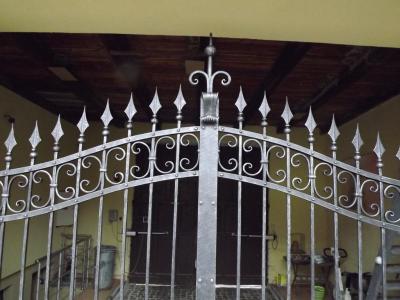 Ručně kovaná brána